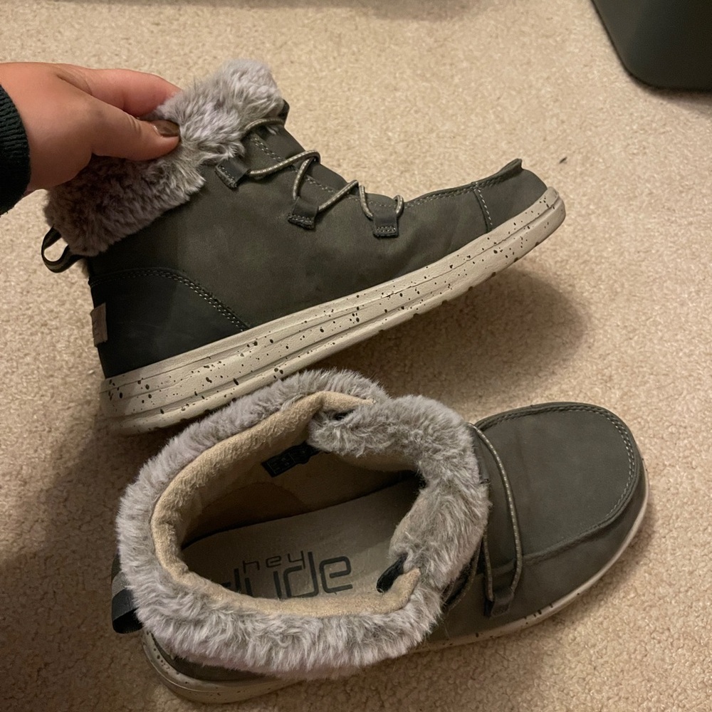 Hey Dude Boots with Fur Lining